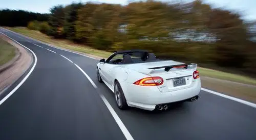 试驾捷豹xkr-s 敞篷 感受速度与激情