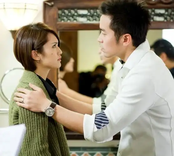 精彩剧照_醉后决定爱上你_电视剧库_娱乐_凤凰网