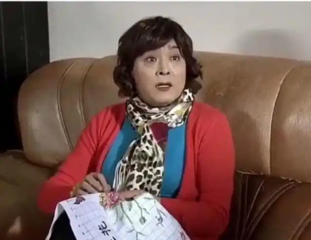 张希永在《村落恋爱变奏曲》中扮演宾县旅店老板娘"花姐",要晓得花姐