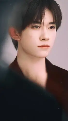 饭修易烊千玺神仙图照合集,矜贵儒雅的秋日少年_手机搜狐网