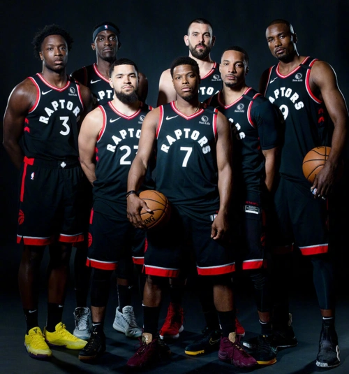 nba复赛后哪支球队会夺冠?绿凯夺冠概率垫底,快船队仅排第三!