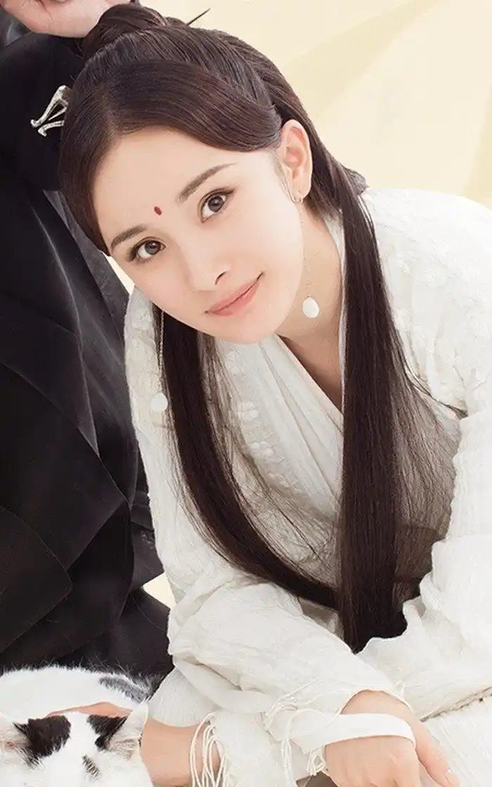 杨幂古装剧照 惊鸿一瞥 哪一幕才能成为你心中的永恒