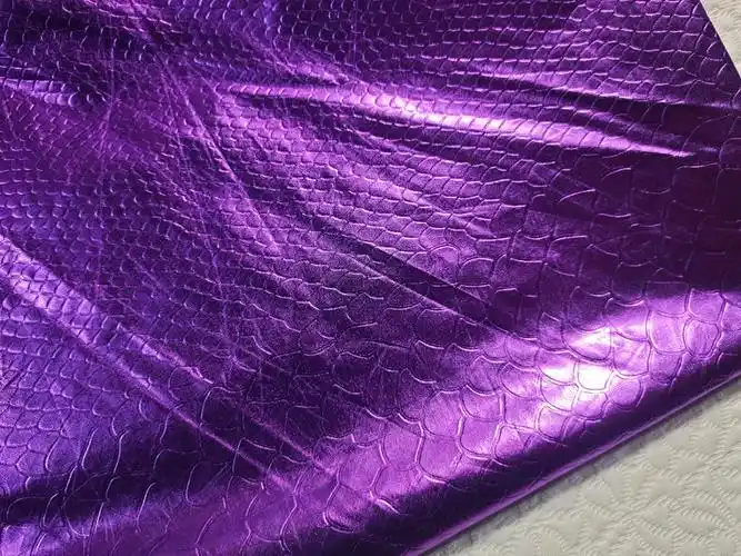 风衣1-330布烫金烫金蛇皮紫色款式防风防水1.55米布面料