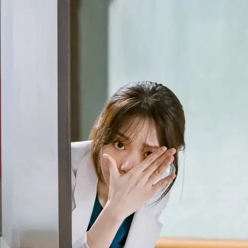 李圣经否认恋情