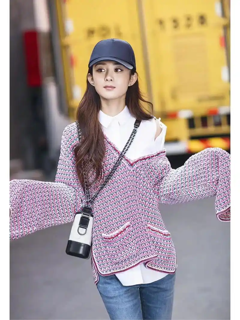 颖宝同款.#创作灵感 大半个娱乐圈女明星宠爱的香奈儿流浪包  - 抖音