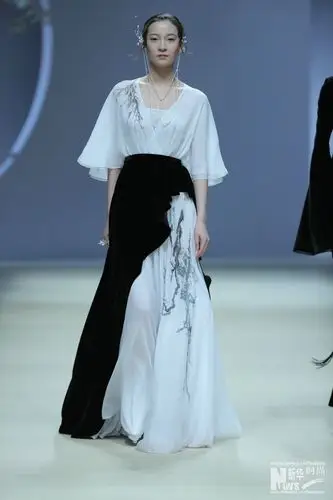 盖娅传说·熊英秋冬系列发布