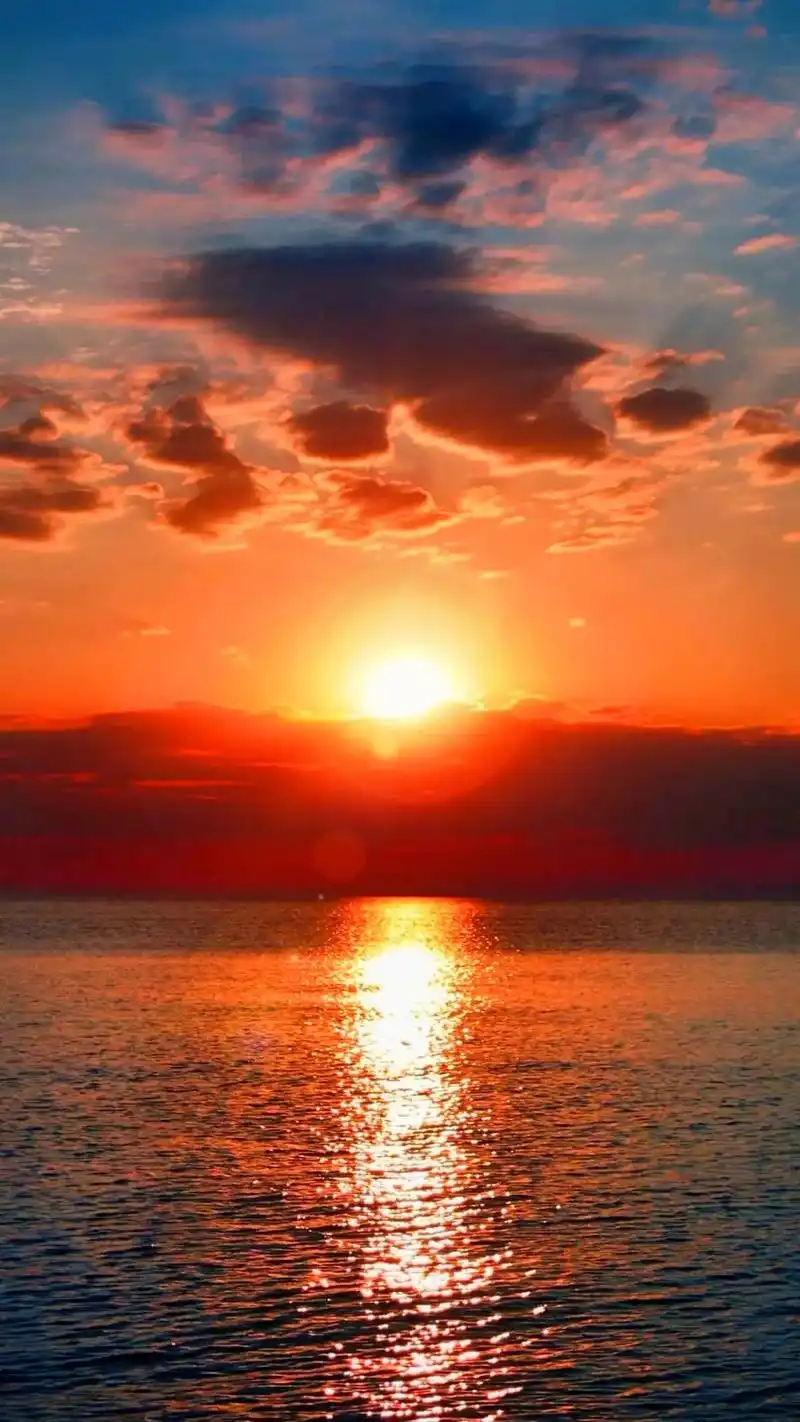 生活匆忙,别错过日落和夕阳.#抖音图文来了 #晚霞 #壁纸  - 抖音