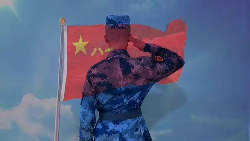 原中国人民解放军九四xxx部队战士,向军旗敬礼#八一建军致敬