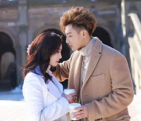 2018最佳荧屏cp,杨幂黄子韬震惊网友,赵丽颖冯绍峰cp满格