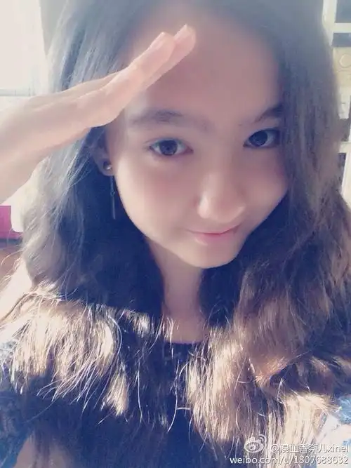 混血儿香奈儿在哪个学校上几年级?