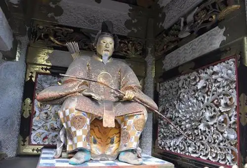 横田空域欺人太甚,日本为什么还能忍?德川家康在那一刻灵魂附体