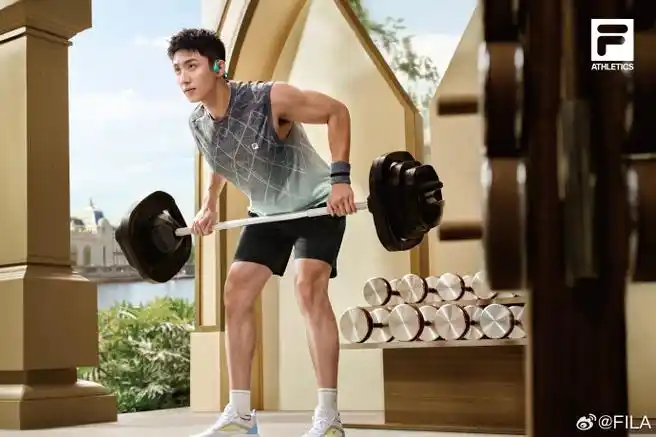 fila时尚运动代言人黄景瑜##fila glam-fitness