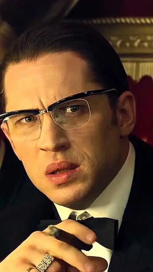 1080p蓝光画质 三倍流畅播放 4k超清体验  00:10   真正的西装暴徒