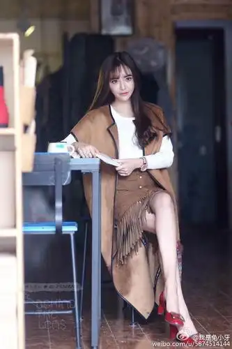 兔子牙最新照片 大眼小脸活脱脱的一副美人像20p