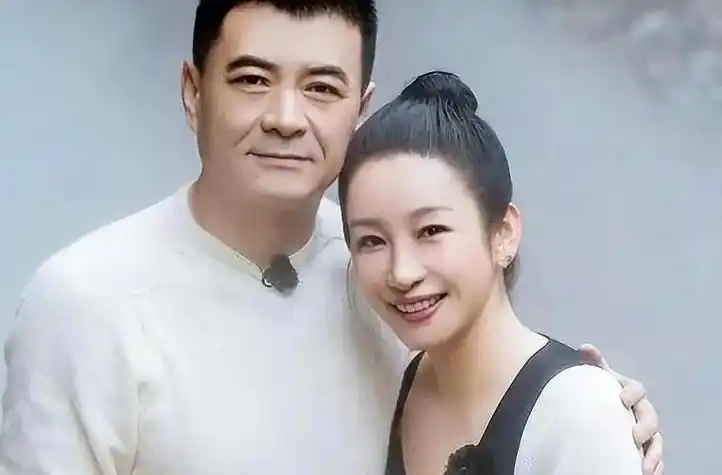 秦海璐巨婴症儿子现已8岁看到长相后网友表情大为吃惊