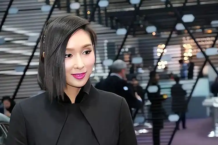 最美亚姐杨恭如两度当小三被当众掌掴后如今怎么样了