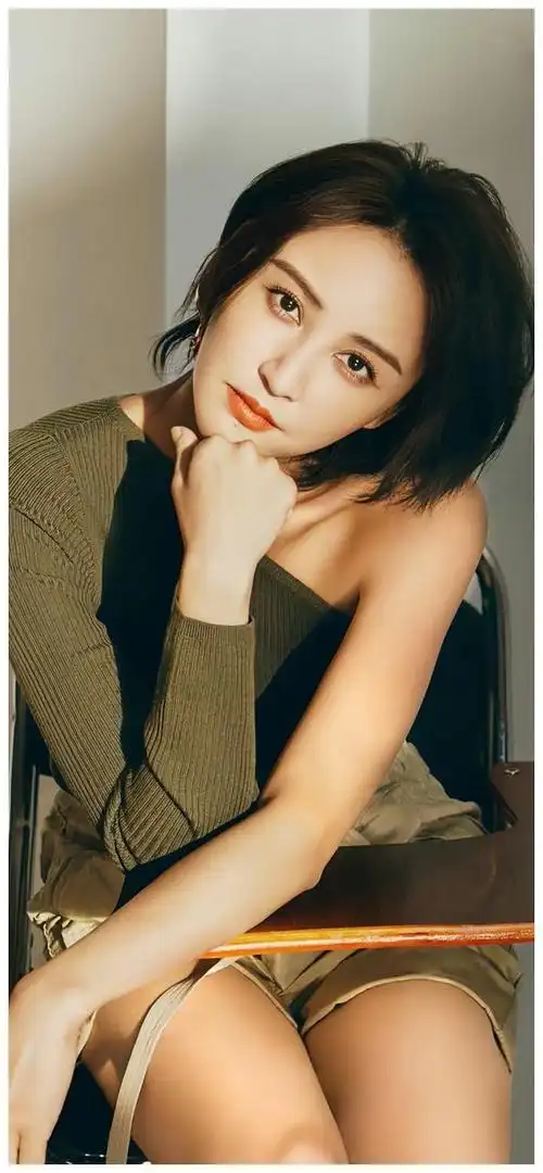 张歆艺丰满身材惊艳亮相,网友直呼:这才是真女神!|演员_网易订阅