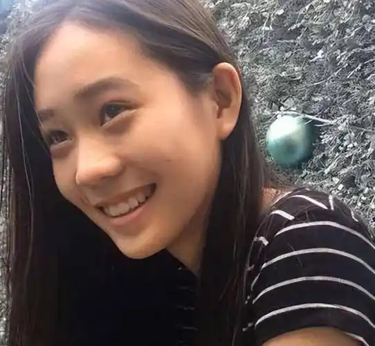 李连杰的4个女儿有多大差距?
