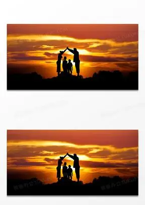 简约温馨一家四口夕阳剪影背景