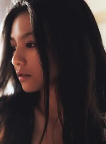 "踏血"而来春夏《踏血寻梅》剧照春夏首演"援交女"演员春夏影后春夏