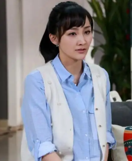 原创被称抗日英雄专业户的他娶了个老婆美得不得了