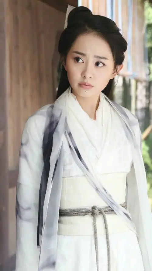 孙耀琦,陆无双,新神雕侠侣,年幼失双亲,牙尖嘴利但不失善良心,因杨过