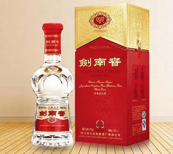 剑南春52度浓香型白酒多少钱一瓶