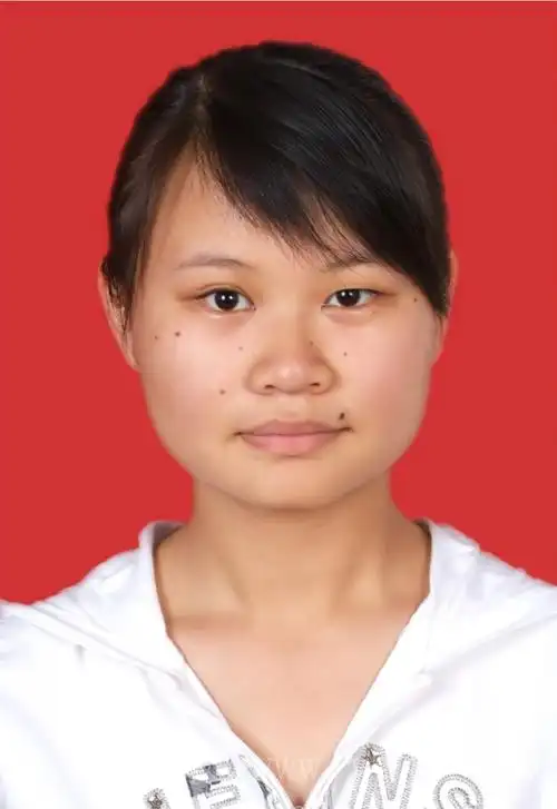 上海家教-在校大三学生家教-奉贤 南桥家教 证件照