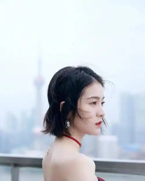 胡辣汤毁了影后:张雪迎确实有机会比肩周冬雨,但观众不喜欢绿茶_时候_