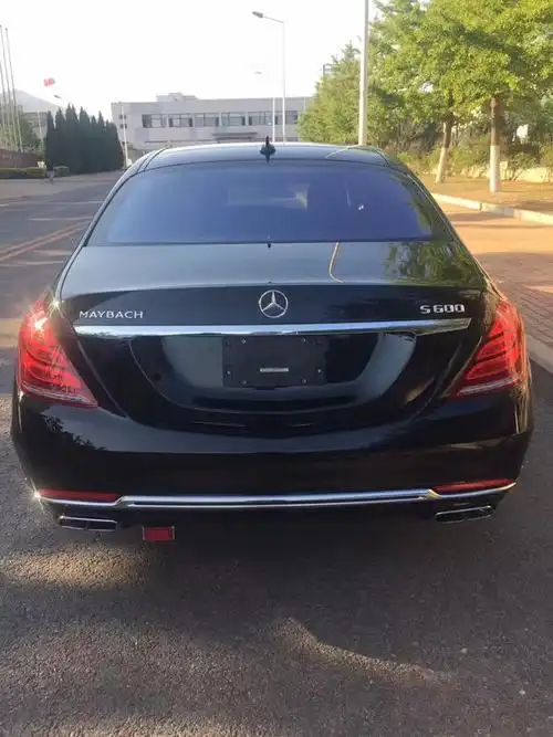 奔驰s600迈巴赫 奔驰s600迈巴赫内饰