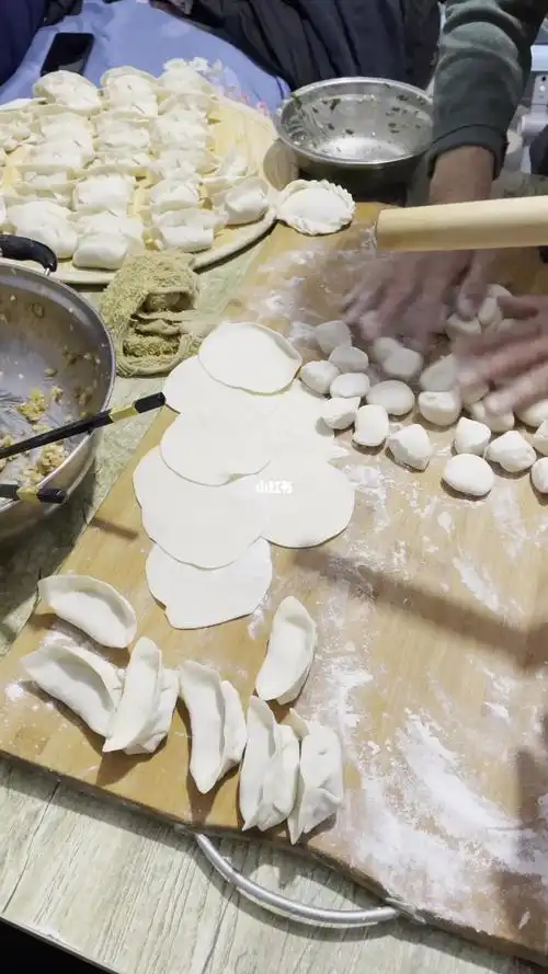 包饺子日常