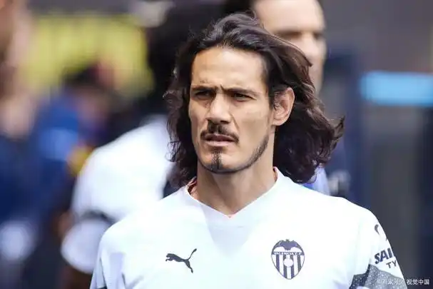 长得帅的足球明星有哪些?