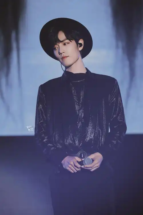 肖战- 堆糖,美图壁纸兴趣社区