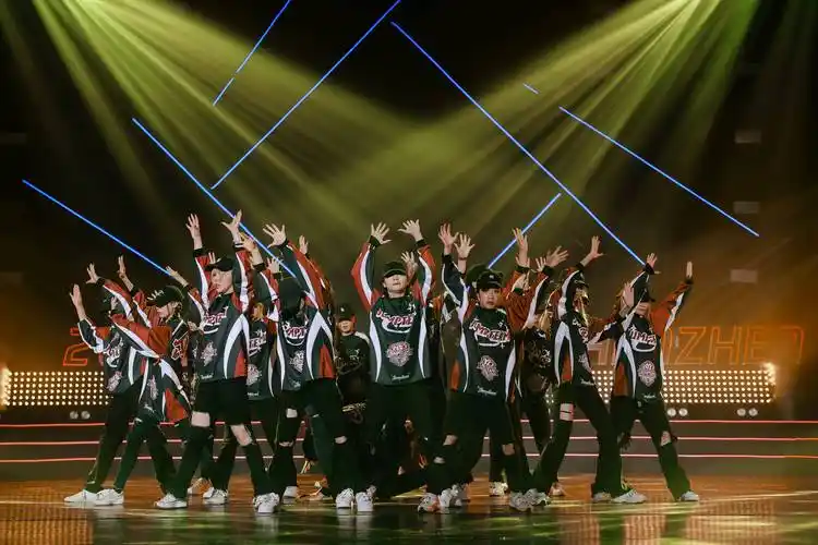 wds深圳街舞展演燃情上演_中国_表演_舞蹈