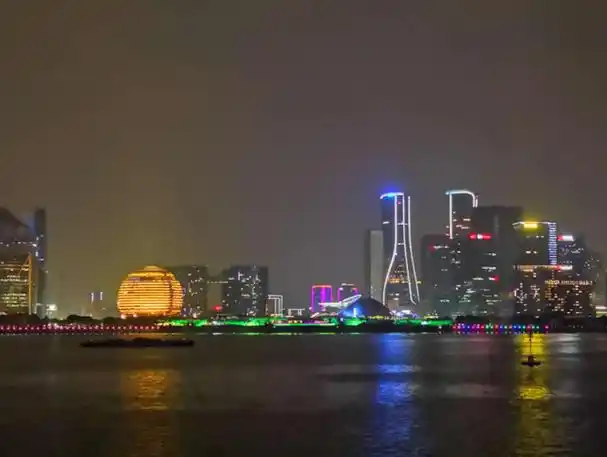 杭州夜景哪里好玩的地方杭州晚上必去的10大景点