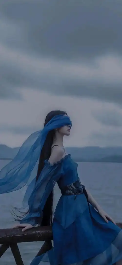 女生背影壁纸码住慢慢看,觉得不错点个赞