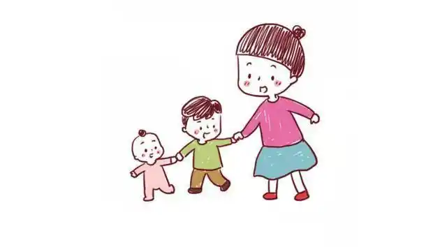 一连生两个儿子是种什么感觉?妈妈们的回答简直是太耿直了