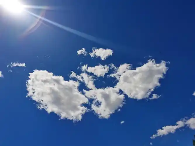 蓝天白云,一米阳光