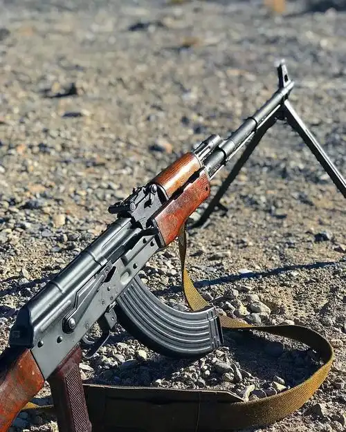 ak盛宴万变不离其宗冷酷无情正面硬钢