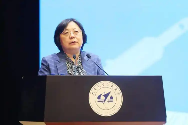 管理学院院长范英,化学学院院长刘明杰,前沿科学技术创新研究院教授