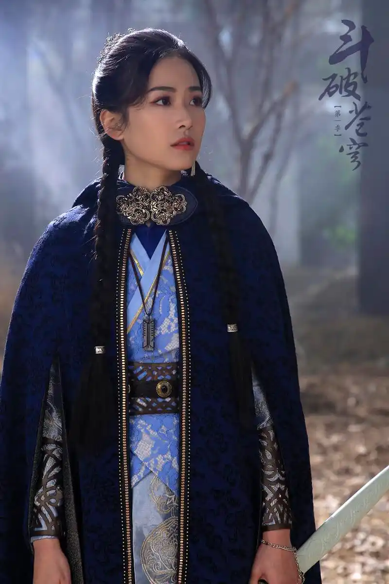 p>刘美彤,1996年2月13日出生于重庆市,中国内地女演员,毕业于上海