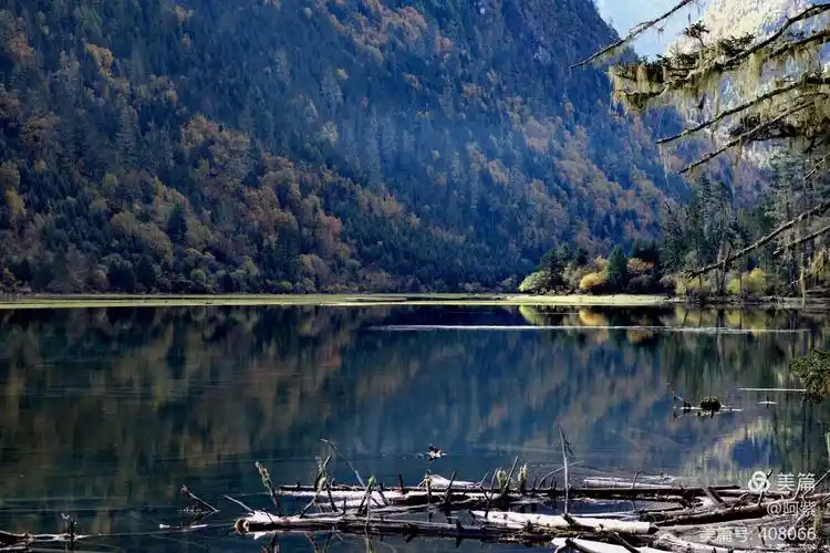 川西行之~月亮湖