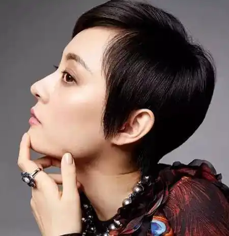 明星侧颜够美才是真颜值,如何妆一妆侧颜!