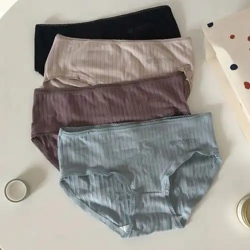 女装学生四条秋季三角裤蕾丝新款生理少女日系内裤