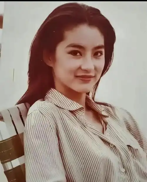 林青霞的美照,年轻时的照片,现在的照片