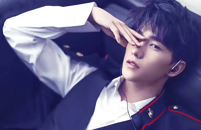 桌面壁纸 明星图片 > 正文  本文 超帅男神杨洋电脑壁纸_莫名其妙的被