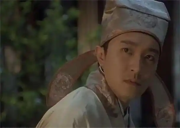 前吴孟达后石班瑜,留在周星驰身上的未解之谜,也该有个答案了