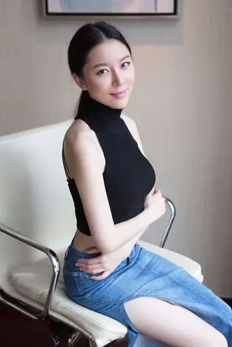 真空吊带装清纯诱惑写真