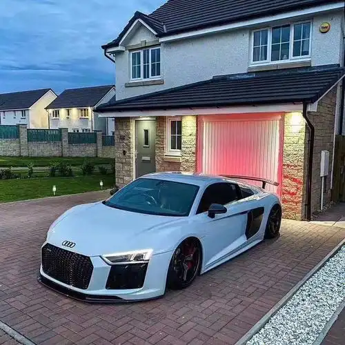 奥迪r8改装干碳纤维小包围