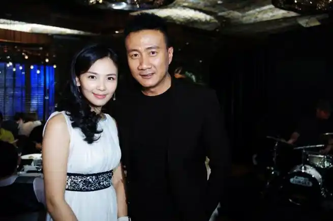 刘涛挺胡军品牌被夸有品位